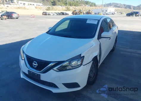 2018 Nissan Sentra S z USA, uszkodzony, nr VIN 3N1AB7AP6JY335499